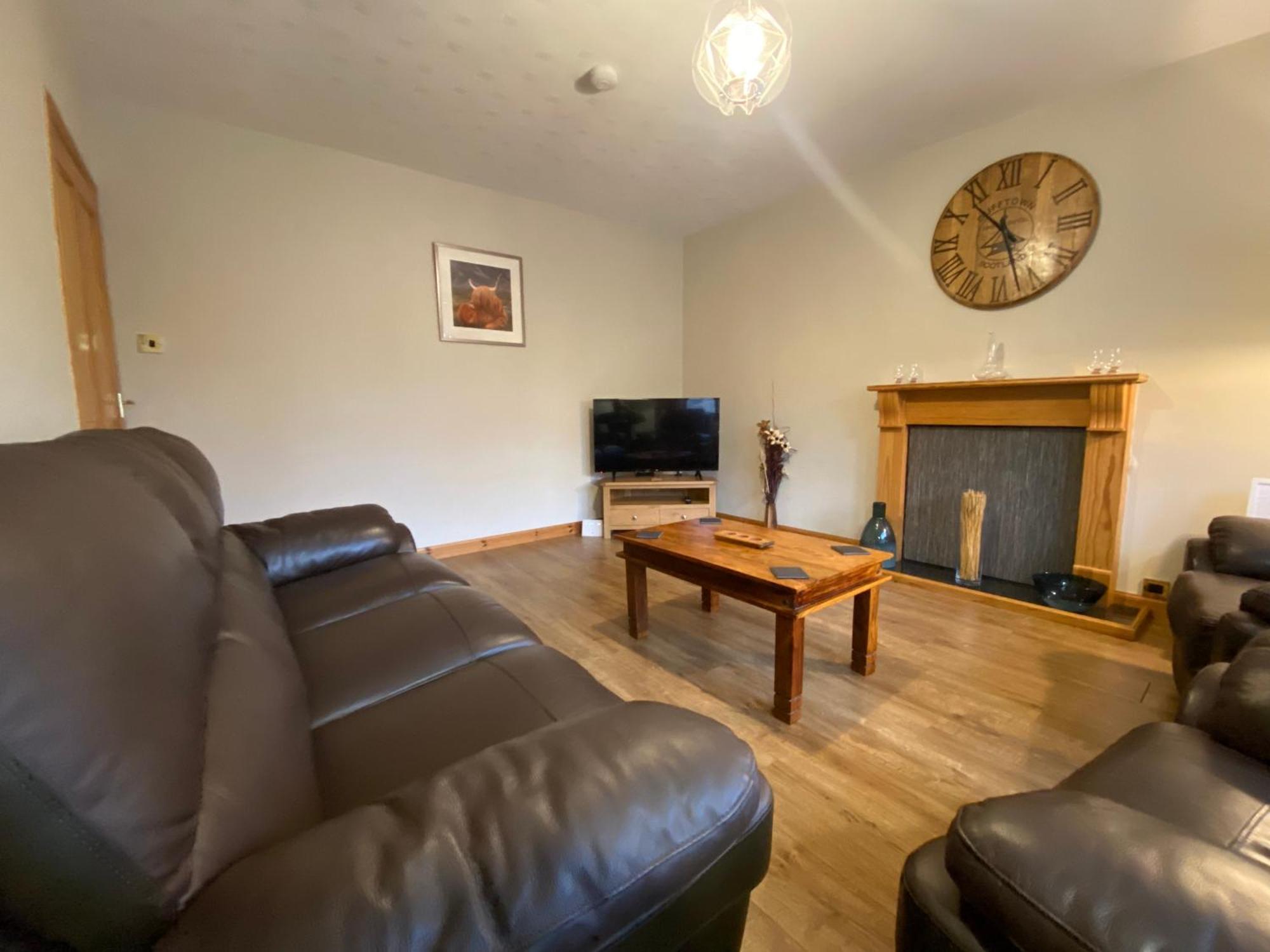 Lyngarrie Villa Dufftown Bagian luar foto